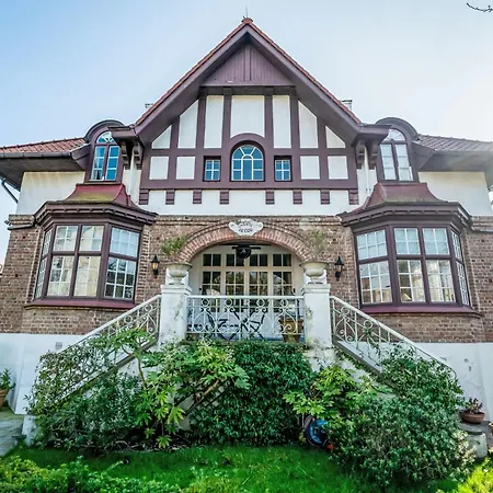 Chante By Interhome Villa *